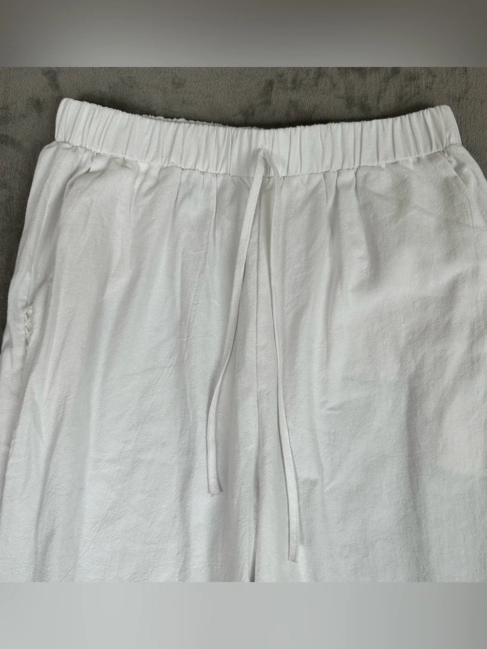 Women’s White Gauchos Lace With Elastic Drawstring Pants